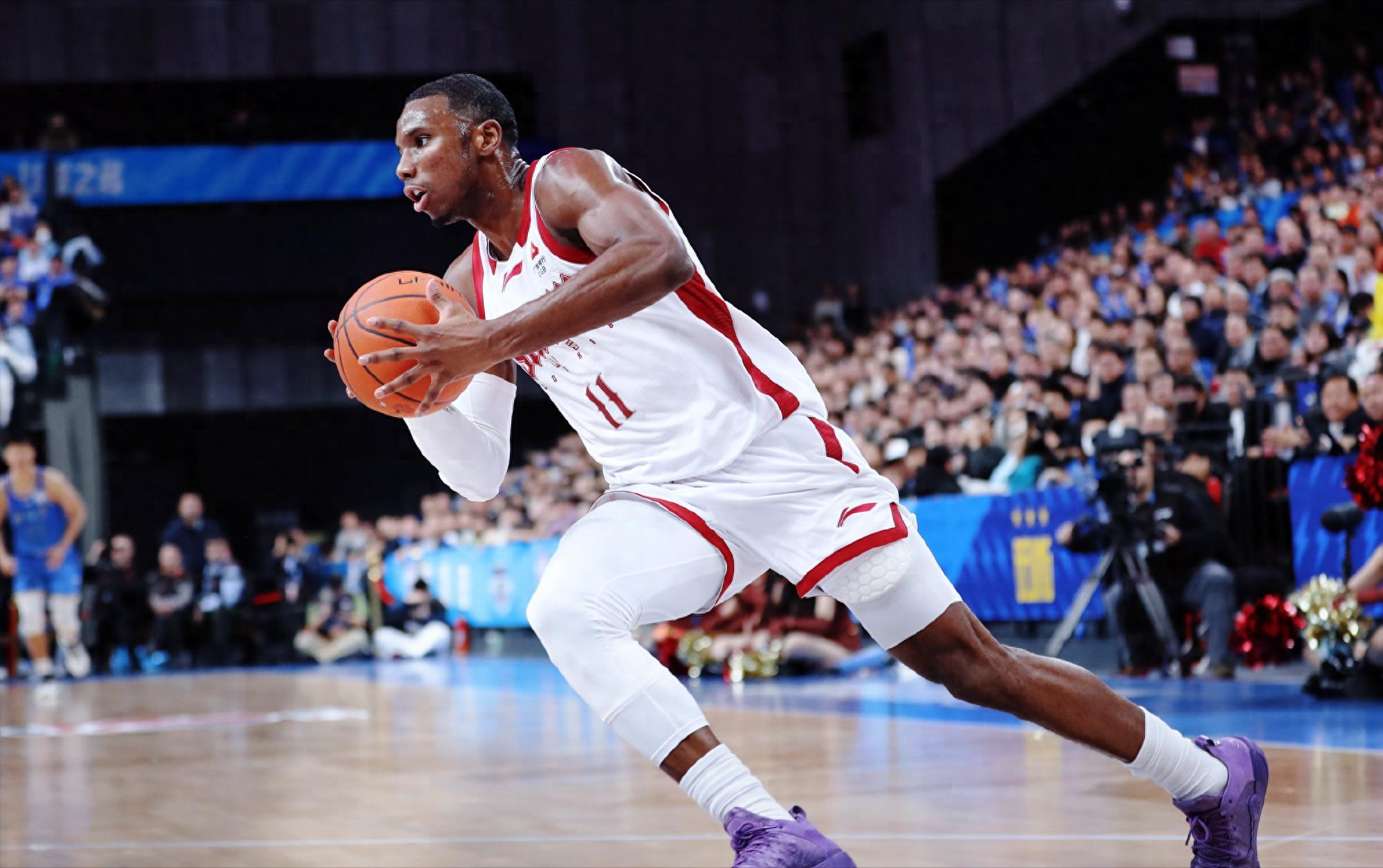 开云平台-重创周琦！男篮国手回归拿14分，状态强过胡明轩，郭士强不动心？