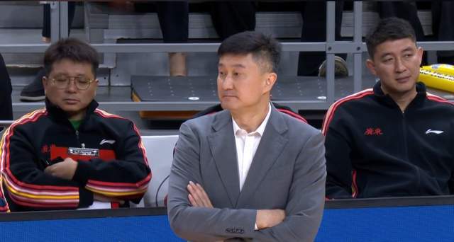 开云体育下载入口-广东送辽篮苦主17连败，3人堪称优秀，3人表现及格，4人实属低迷