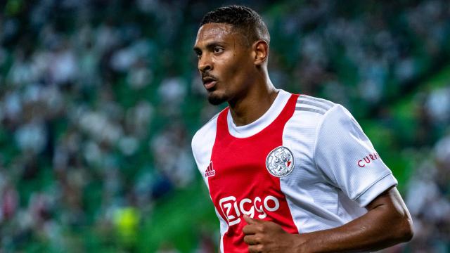 开云体育下载入口-官方：阿莱当选本轮欧冠MVP 生涯欧冠首秀便进4球